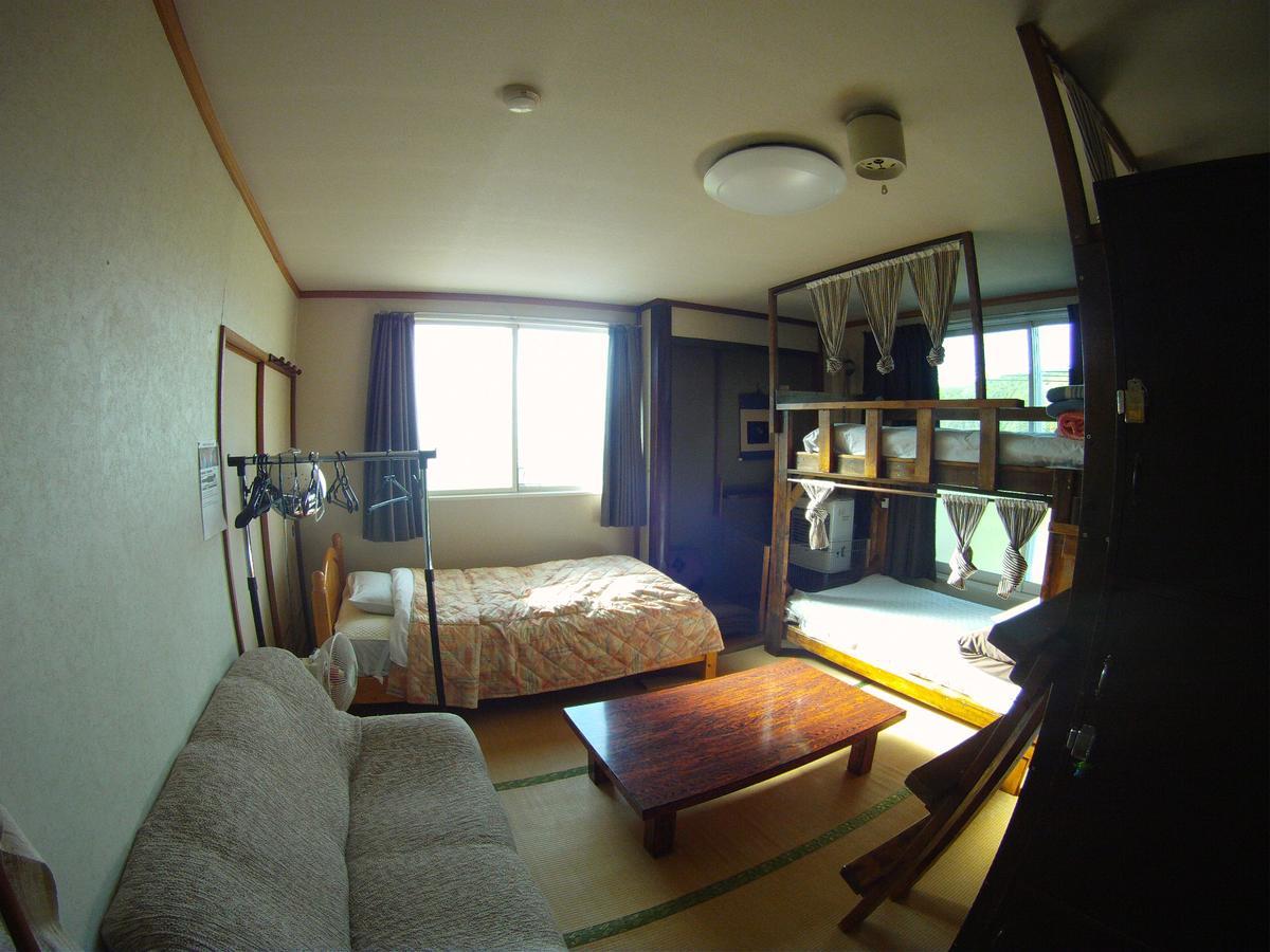 P-Dash Garden Backpackers Higashikawa Exterior photo
